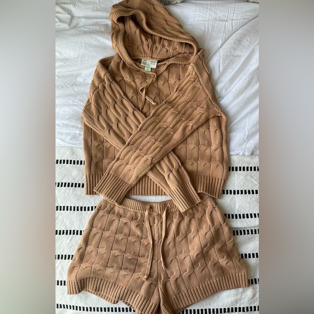 Anthropologie Cable Knit SET: Sweatshirt and Shorts